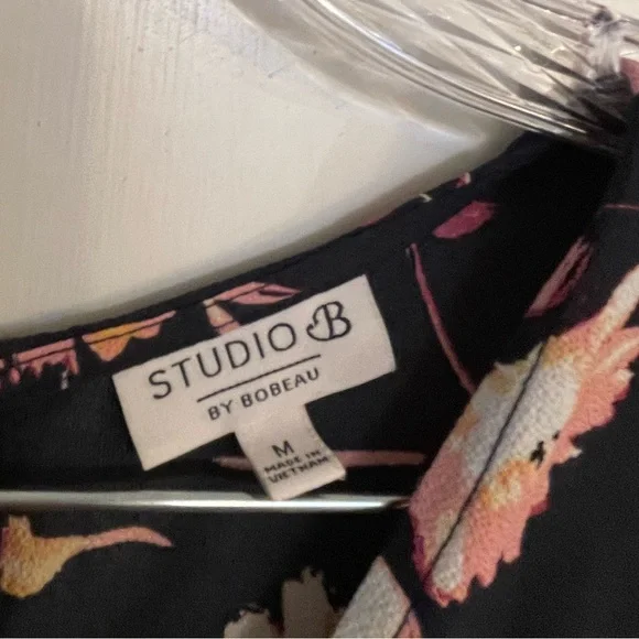 STUDIO B By BoBeau Navy Floral Sleeveless Jumper With Belt Size Medium - Picture 4 of 10